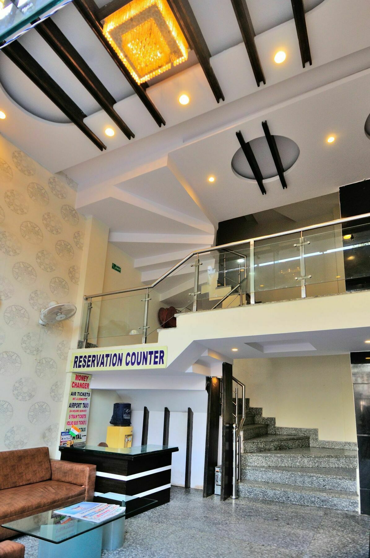 Hotel Gold Star Inn Neu-Delhi Exterior foto